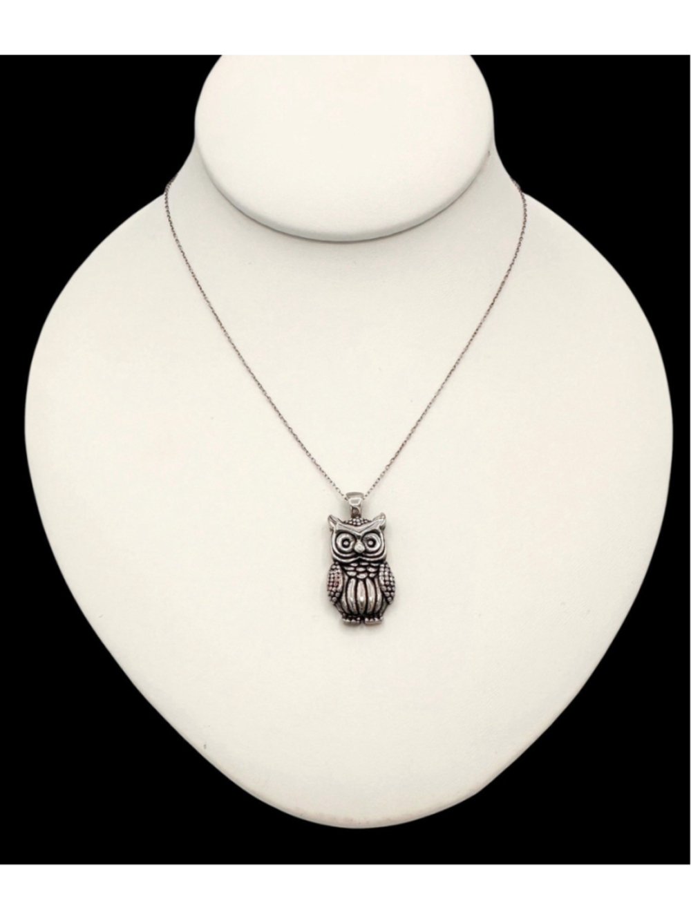 Vintage .925 Sterling Silver Owl Pendant Necklace Italian Link Chain 17”